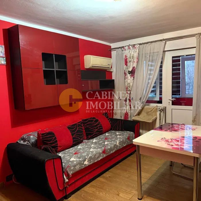 4 Camere Semidecomandat - Mobilat/Utilat  - Etaj 2 - Zona Mircea Cel Bătrân - Poză 1