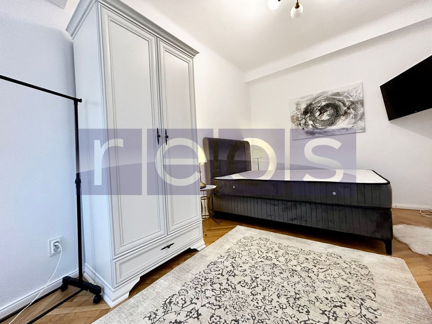 Închiriere Apartament 2 Camere | Loc de Parcare | Ultra finisat | Piața Romană - Poză 4