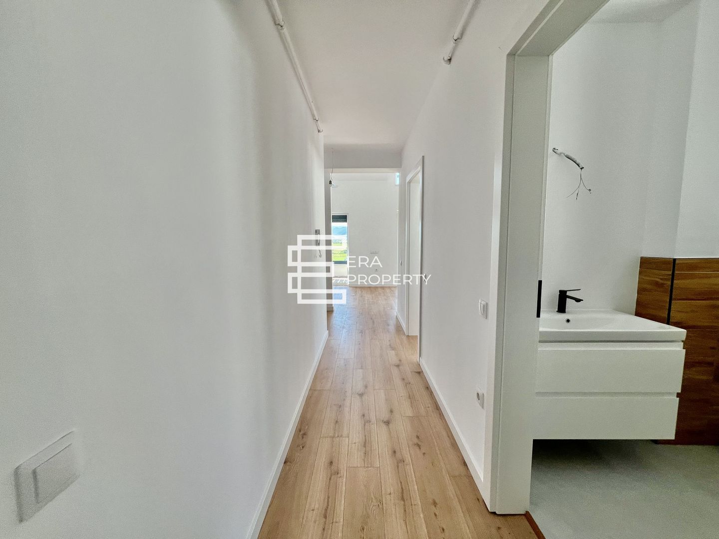 Penthouse 3 camere- 100 mp- intabulat -Cristian- Sibiu - Poză 6