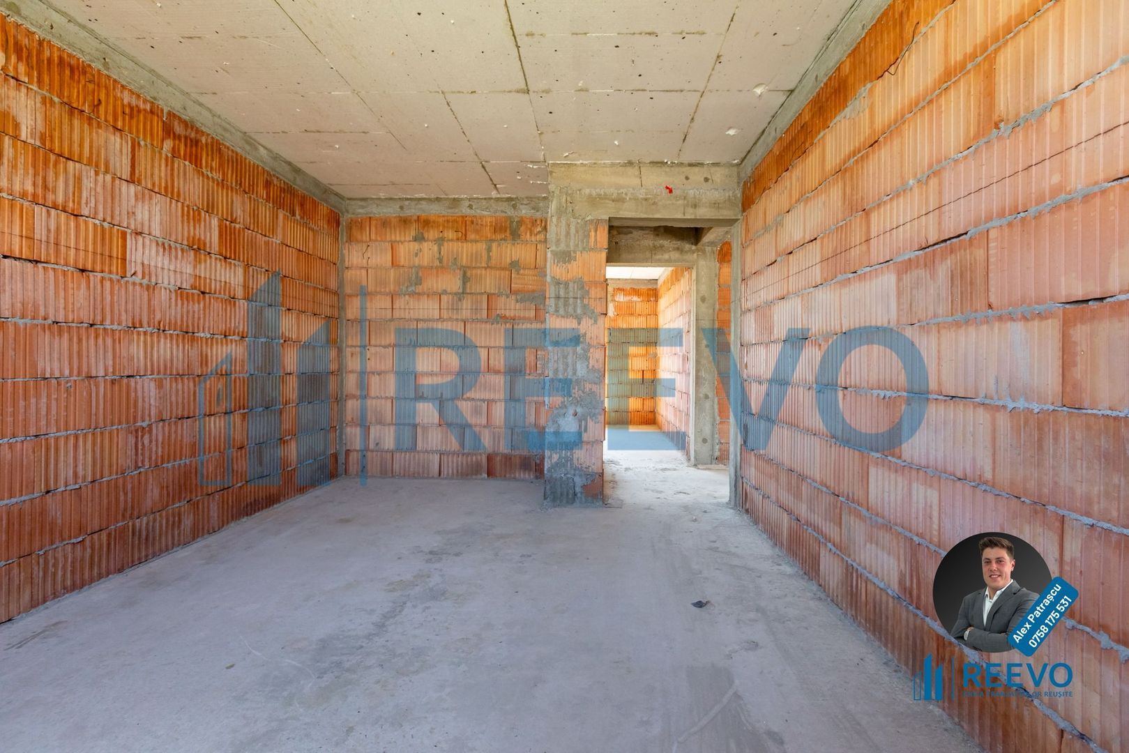 Casă la roșu, Hemeiuș ! - Poză 13