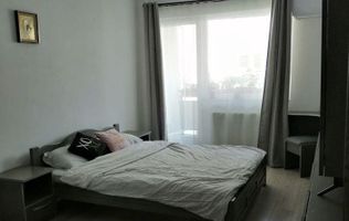 Apartament mobilat cu 2 camere, 44 mp, parcare,  zona Baciu Regal