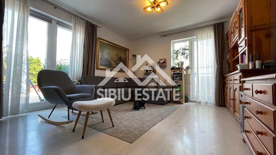 Penthouse modern cu terasă spectaculoasă de 50 mp Belvedere Residence - Poză 2