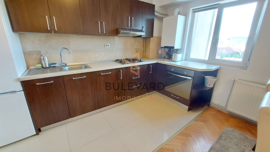 Apartament 4 camere Piata Timotei Cipariu! - Poză 2