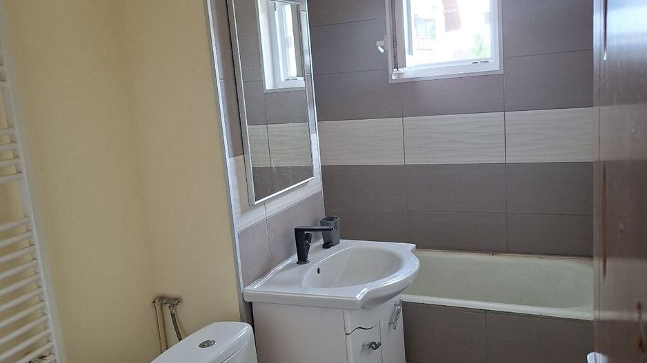 Apartament cu 3 camere -Zona Aradului - Poză 6