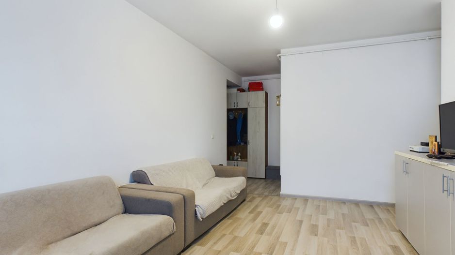 Apartament 3 camere Finalizat Obregia Metalurgiei Lift - Poză 1