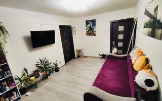 Apartament 3 camere | Teiul Doamnei - Poză 1