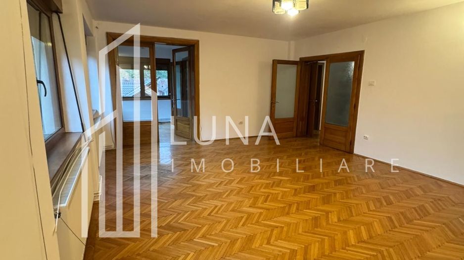 De inchiriat vila cu priveliste spectaculoasa - ideal spatiu comercial - Poză 38