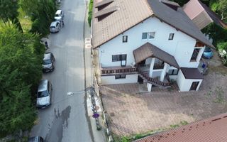 Pensiune lângă Castelul Bran | 9 camere | Pregătită pentru activitate - Poză 1