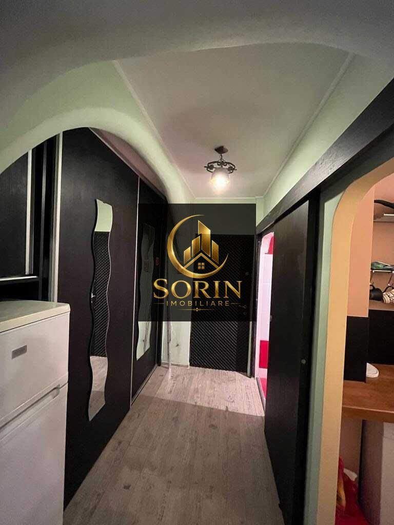 Garsoniera 2 minute metrou Tineretului, utilată complet, aer cond - Poză 2
