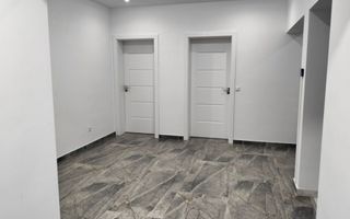 Casa de vanzare Lazuri - Poză 2