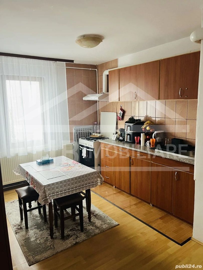 Vând apartament 2 camere   Unirii, 52 m , centrală, izolat - Poză 6