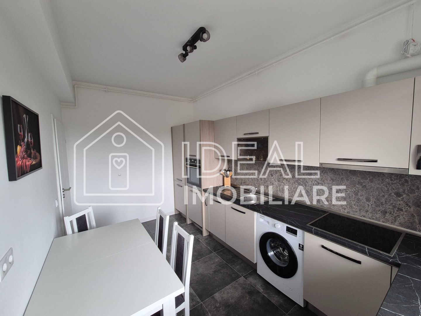 Apartament modern cu 2 camere, balcon și loc de parcare – în Șelimbăr - Poză 8