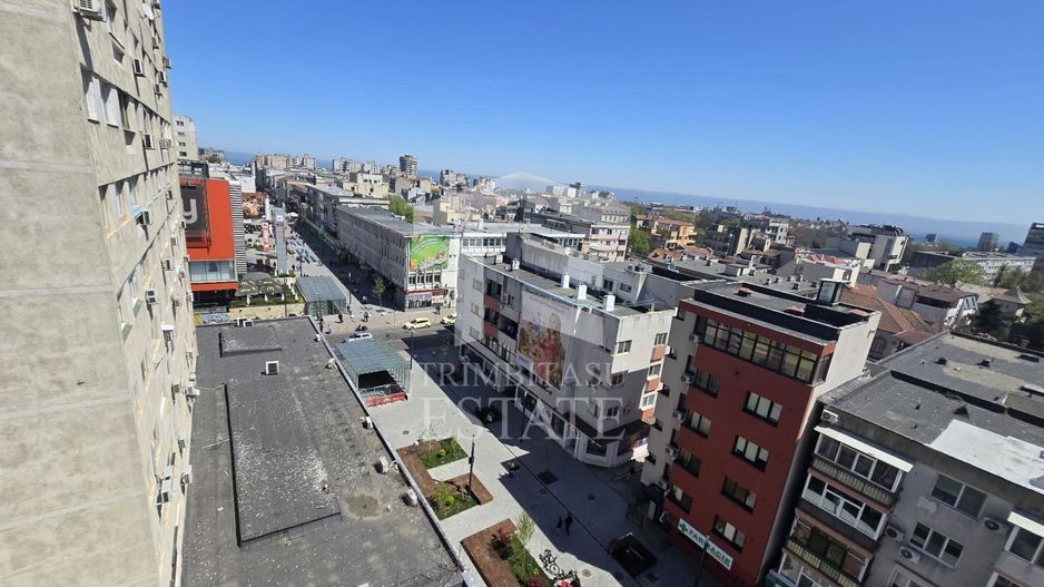 Centru - Apartament de 4 camere cu vedere Panoramica la Marea Neagra - Poză 37