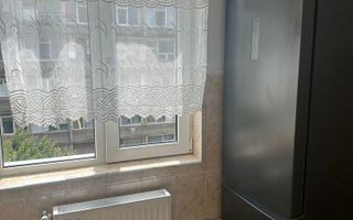 Garsoniera moderna in Tractorul - pozitie excelenta - Poză 4