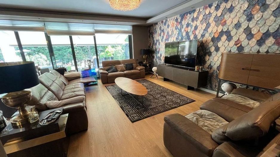 Persoana fizica vand casa,  Complex Baneasa Park 980.000 Euro semimobilata - Poză 2