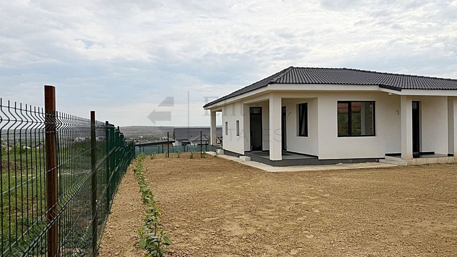 Casa de vanzare in Paleu, Bihor | Finisata la cheie - Poză 1