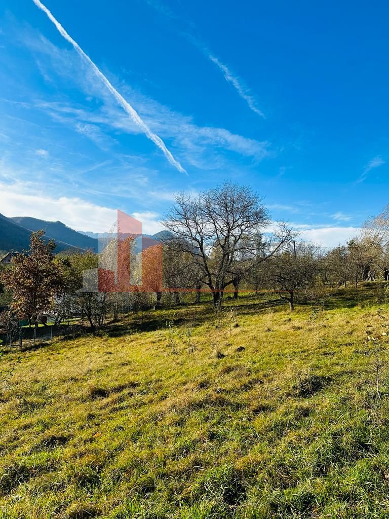 Teren Bran / Predelut cu priveliste 1840mp - Poză 19