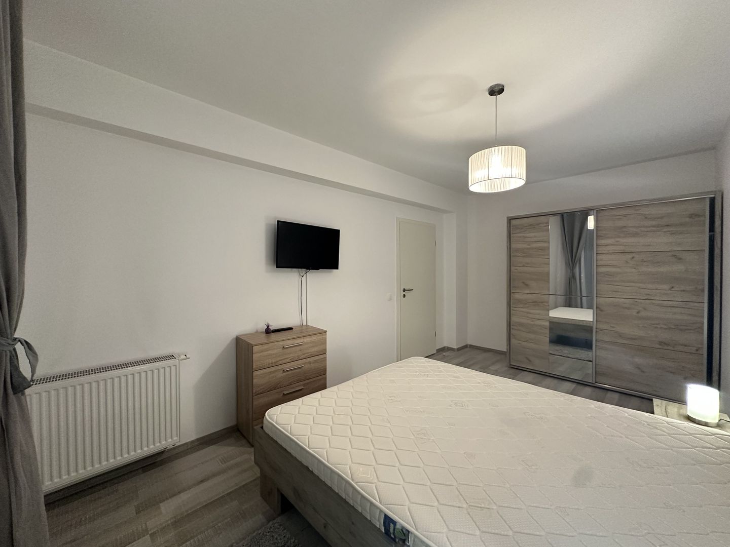 Inchiriem apartament 2 camere modern Avantgarden 3 - Poză 10