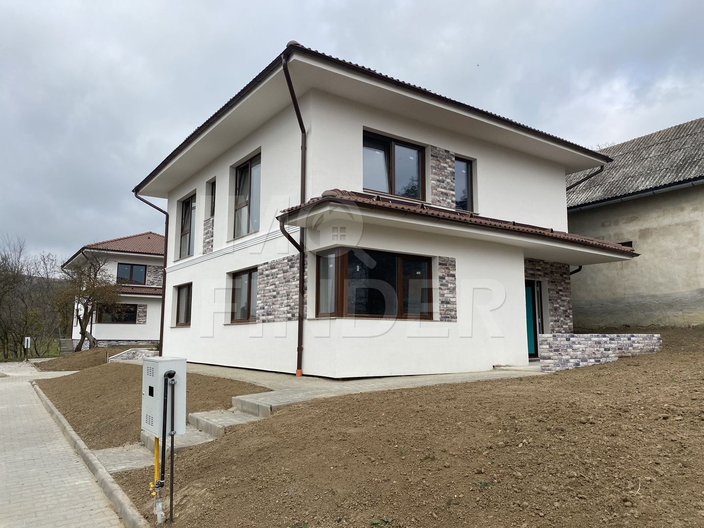 Vânzare casa individuală Chinteni, 600 mp teren - Poză 2