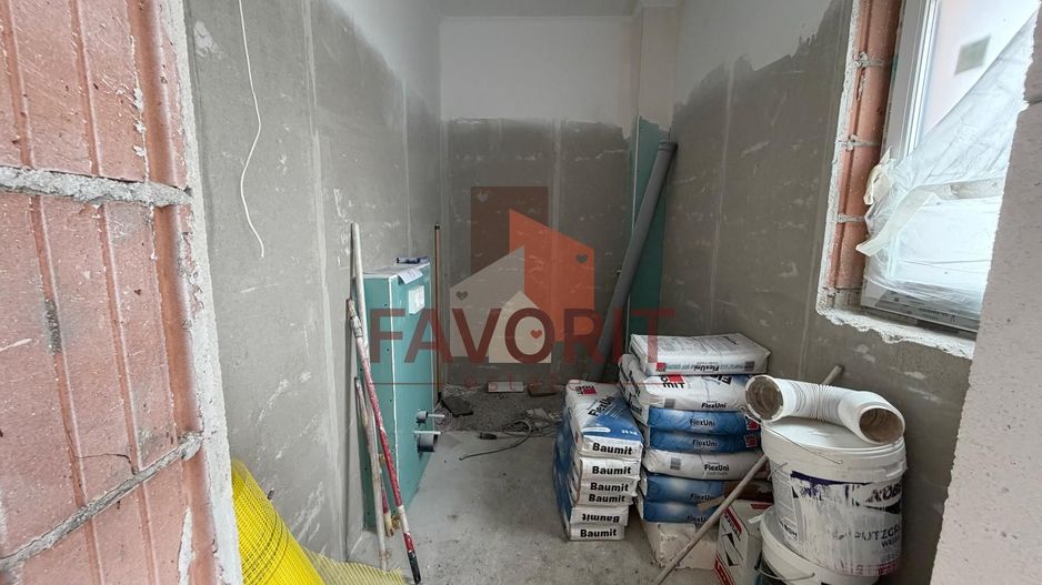 Triplex in Sacalaz |  Finisaje premium | 3 camere | Asfalt | 2 terase - Poză 10