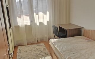 Apartament 4 camere decomandat, Nicolina, la bulevard, de inchiriat - Poză 3
