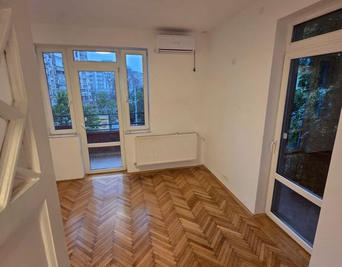 Închiriere 3 camere Unirii, Coposu, etaj 2, centrala, 100 mp, pretabil Birou - Poză 9