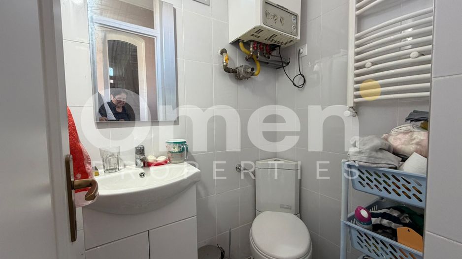Casa renovata cu curte pentru inchiriere, zona Centrul Vechi - Poză 12