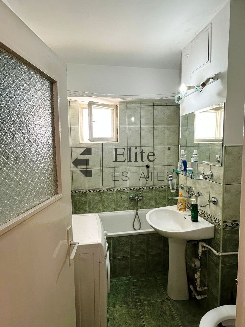 Apartament de închiriat cu 3 camere in  Oradea, Bulevardul Decebal - Poză 12