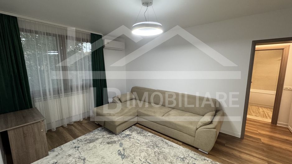 Apartament cu 2 camere, 50 mp, Zona UMFST - Poză 1