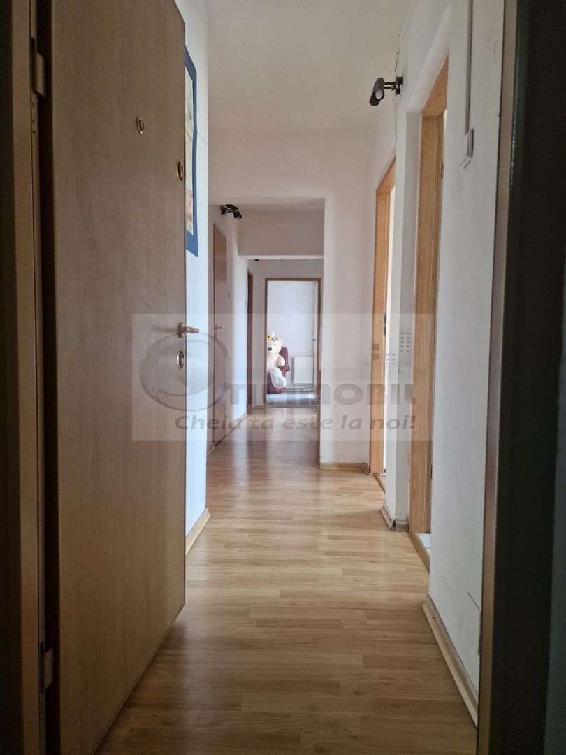 Apartament 3 camere decomandat - Podul Ros - Dedeman - Poză 9