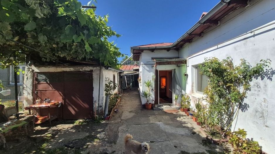 Casa+garaj+anexa și teren intravilan 225 mp Campina - Poză 7