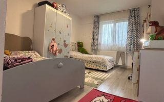 Apartament spre vinzare, 3 camere, modern, complet utilat, mobilat! - Poză 7