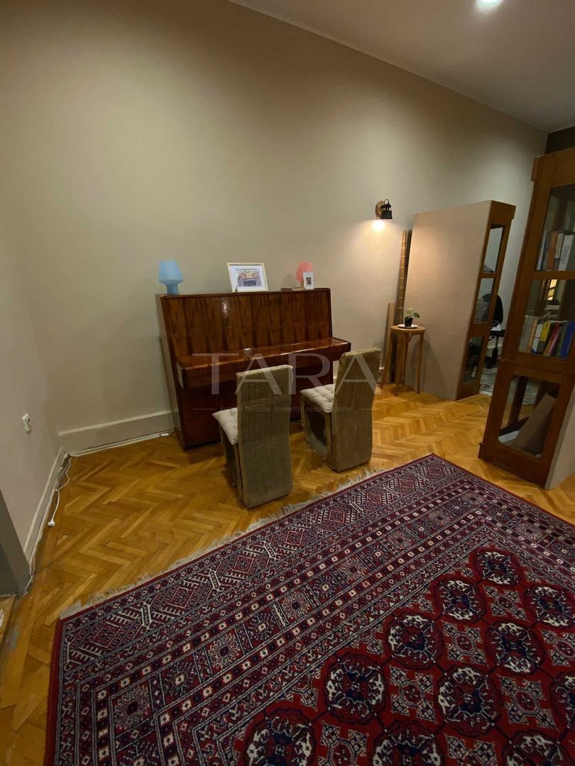 Apartament ultracentral în clădire istorică - Poză 3