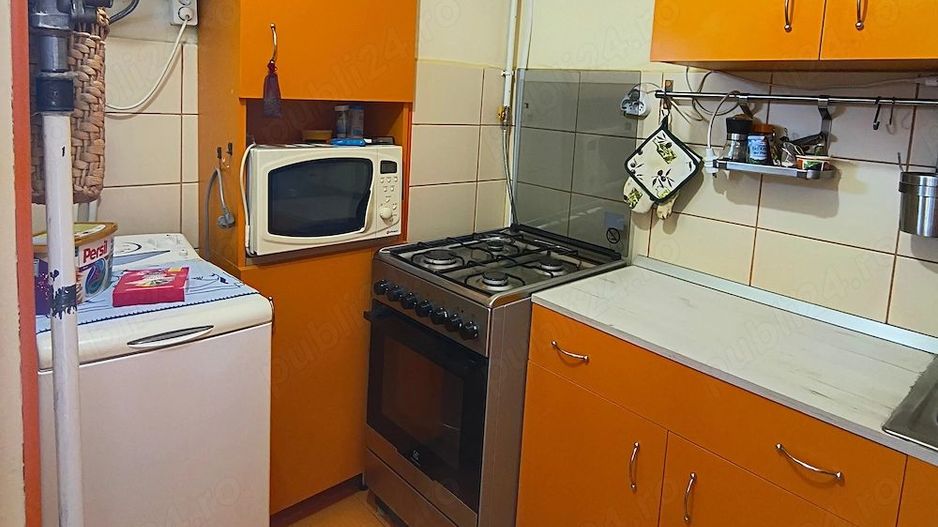 BRASADAS vinde garsoniera 21mp pe Ostrovului la etajul 3/4. - Poză 9