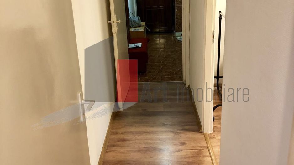 Vânzare apartament 3 camere Piața Sudului - Secuilor - Poză 5