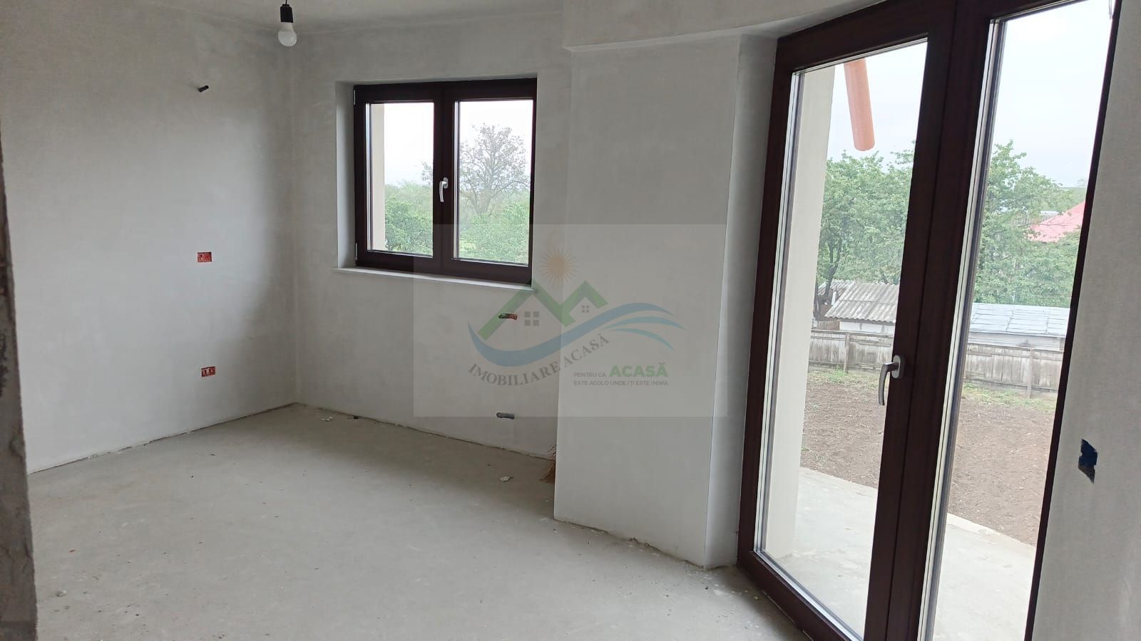 Casă/Vilă Dumbrăveni/Suceava - Poză 13