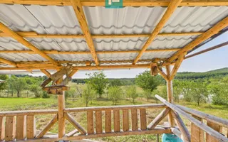 Casă renovată cu teren generos lângă Ususău - Poză 13