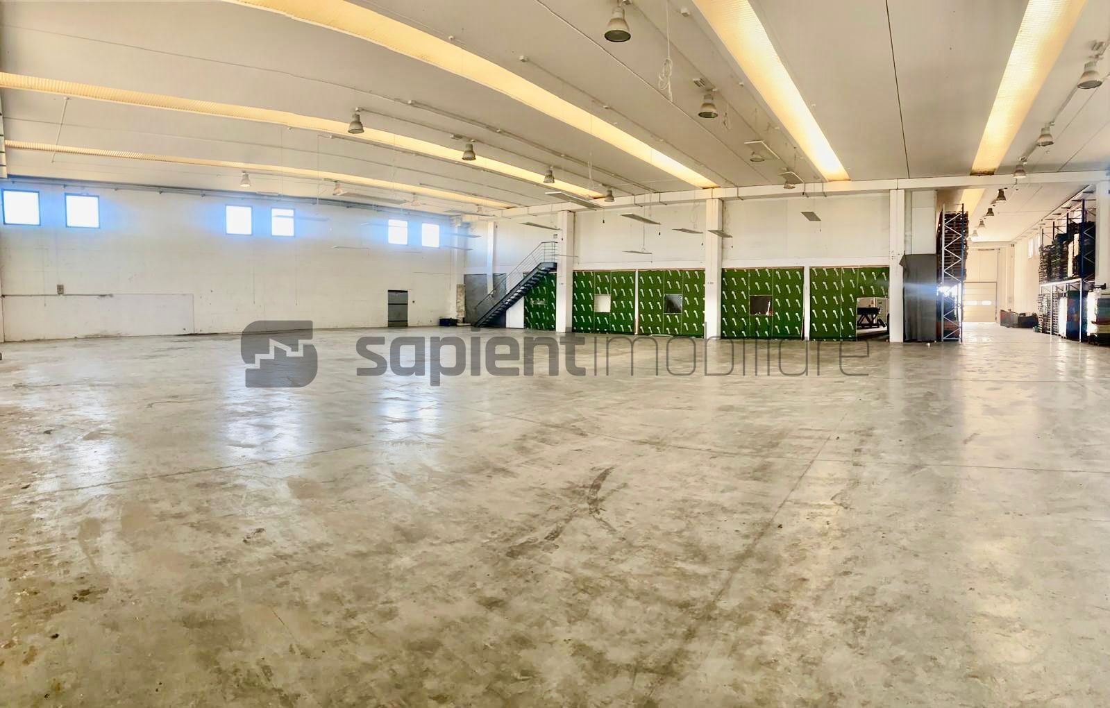 Sapient | Hală situata în com. Borș - Poză 6