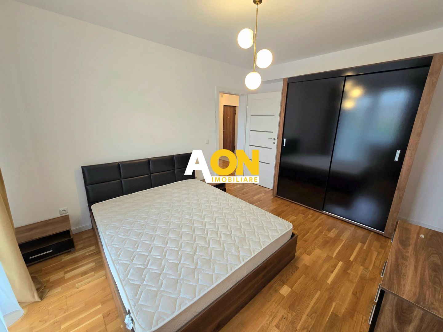 Apartament cu 2 Camere, Decomandat, Complet Mobilat, Zona Cetate - Poză 5