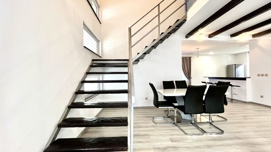 Casă luminoasă cu curte și garaj, perfectă pentru familie | Braytim - Poză 12