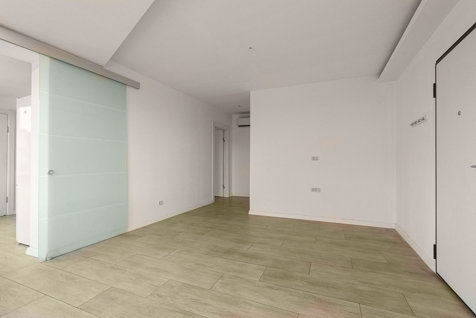 Apt 2 camere Berceni Turnu Magurele vis-a-vis Mega Image bloc 2019 - Poză 3