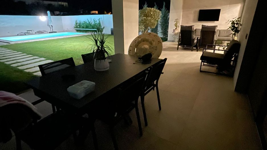 Locuinta individuala exclusivista cu piscina - Dumbravita - Poză 37