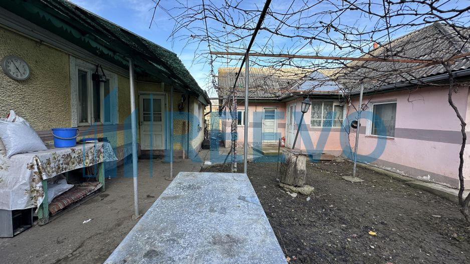 Casă de vânzare Buhuși, Jud.  Bacău - Poză 3