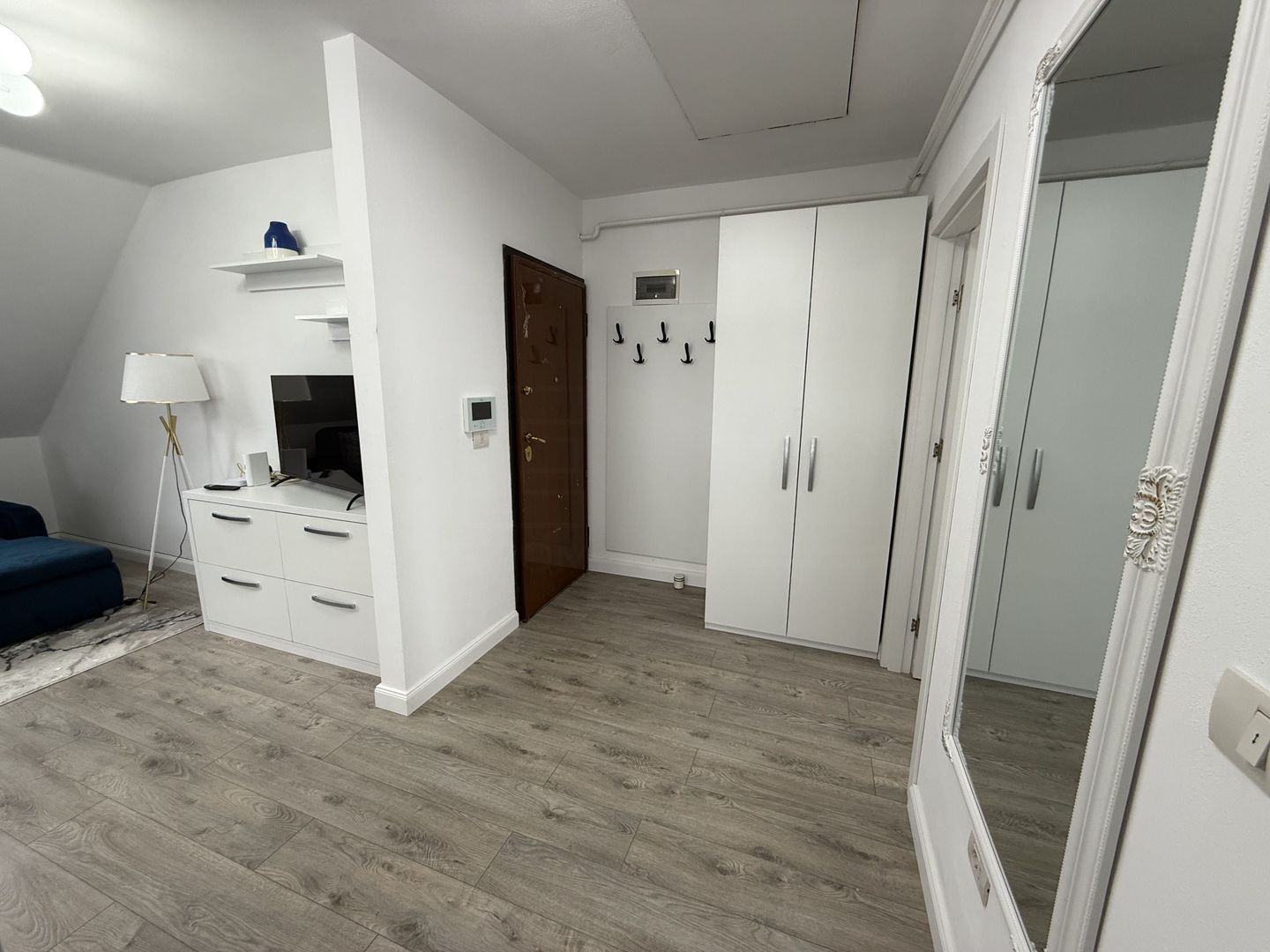 Apartament 3 camere | Zona centrala Radauti | Decomandat - Poză 8
