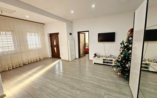 Casă 4 camere, renovată, mobilată, utilată, 410 mp teren, zona Centru - Poză 7