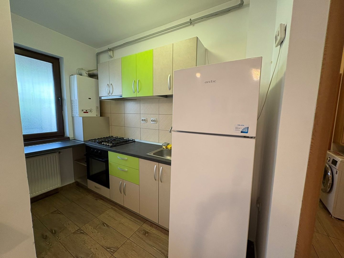 AP. 2 CAMERE - APARATORI, MOBILAT, PARCARE INCLUSA, METROU, COMIS 0% - Poză 8