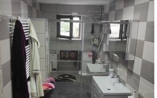Casa + spatiu comercial, Bd.Mihai Eminescu/ la strada principala - Poză 3