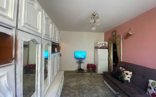 Apartament compact de vanzare, trei camere,  Apusului, 0% comision cumparator - Poză 3