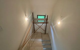 Casă la Rosu | Teren imprejmuit | Priveliste panoramica| Burla - Poză 16