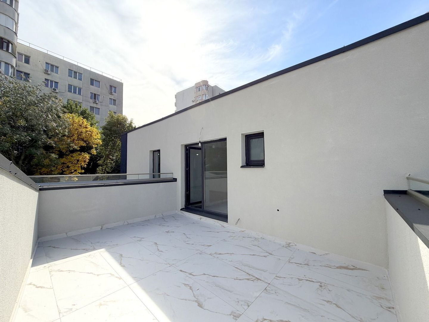 Casa S+P+2E | 2026, 15 mp terasa si parcare în curte – zona Tei - Poză 8